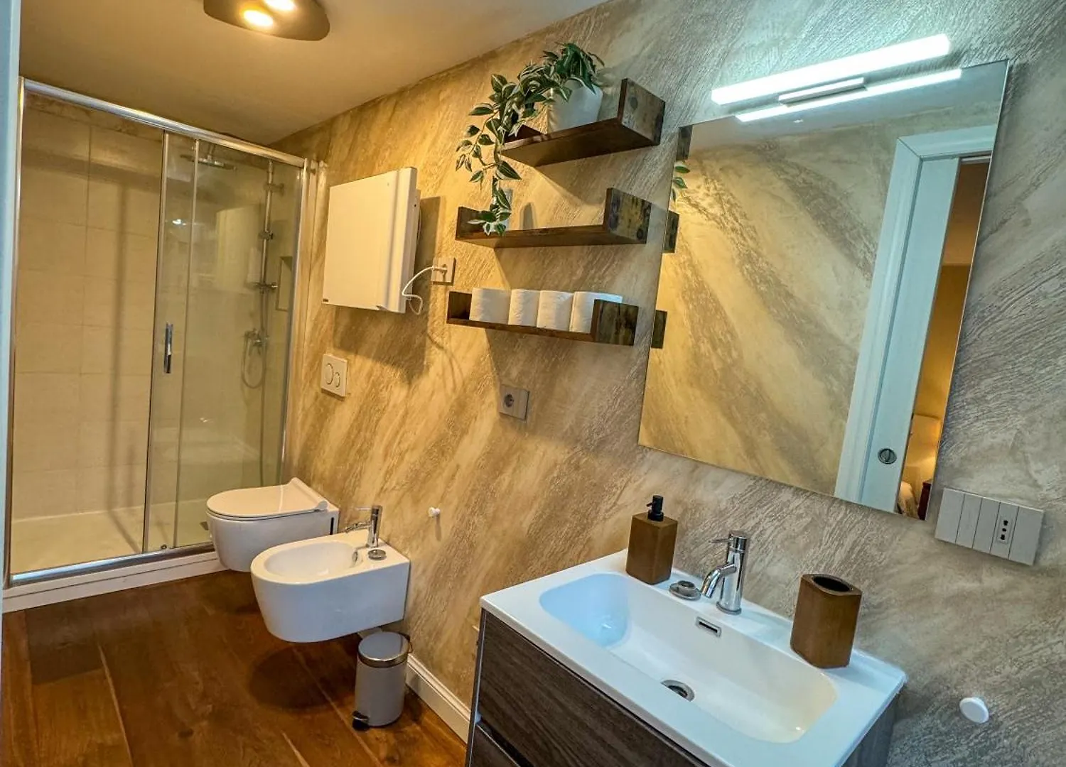 Dea Dreams - Lofty Marghera Milan